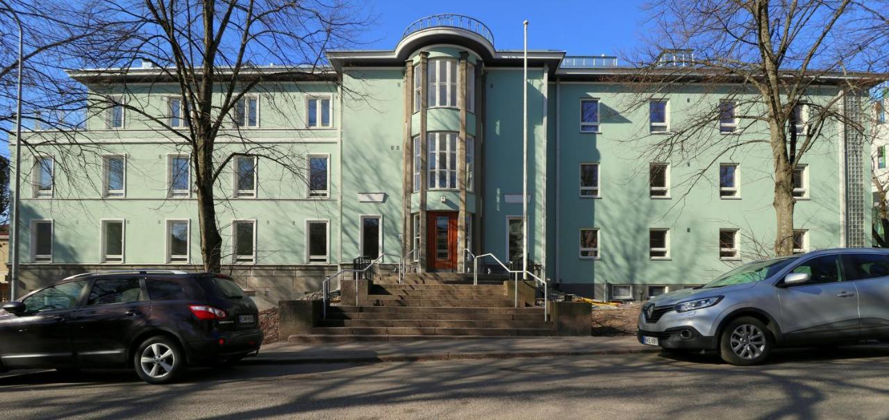 Forenom Serviced Apartments Helsinki Toeoeloe Exterior photo